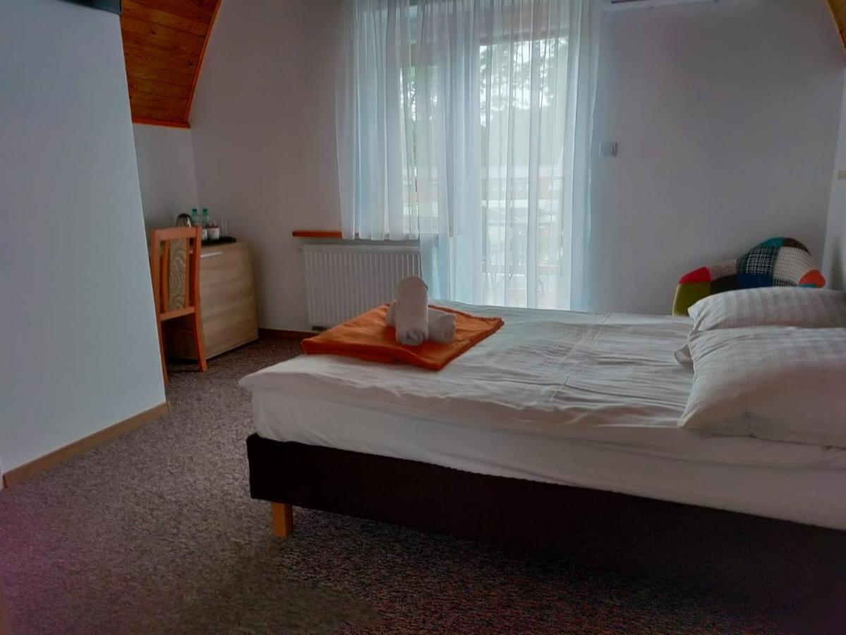Hel Hotel Włocławek Buitenkant foto