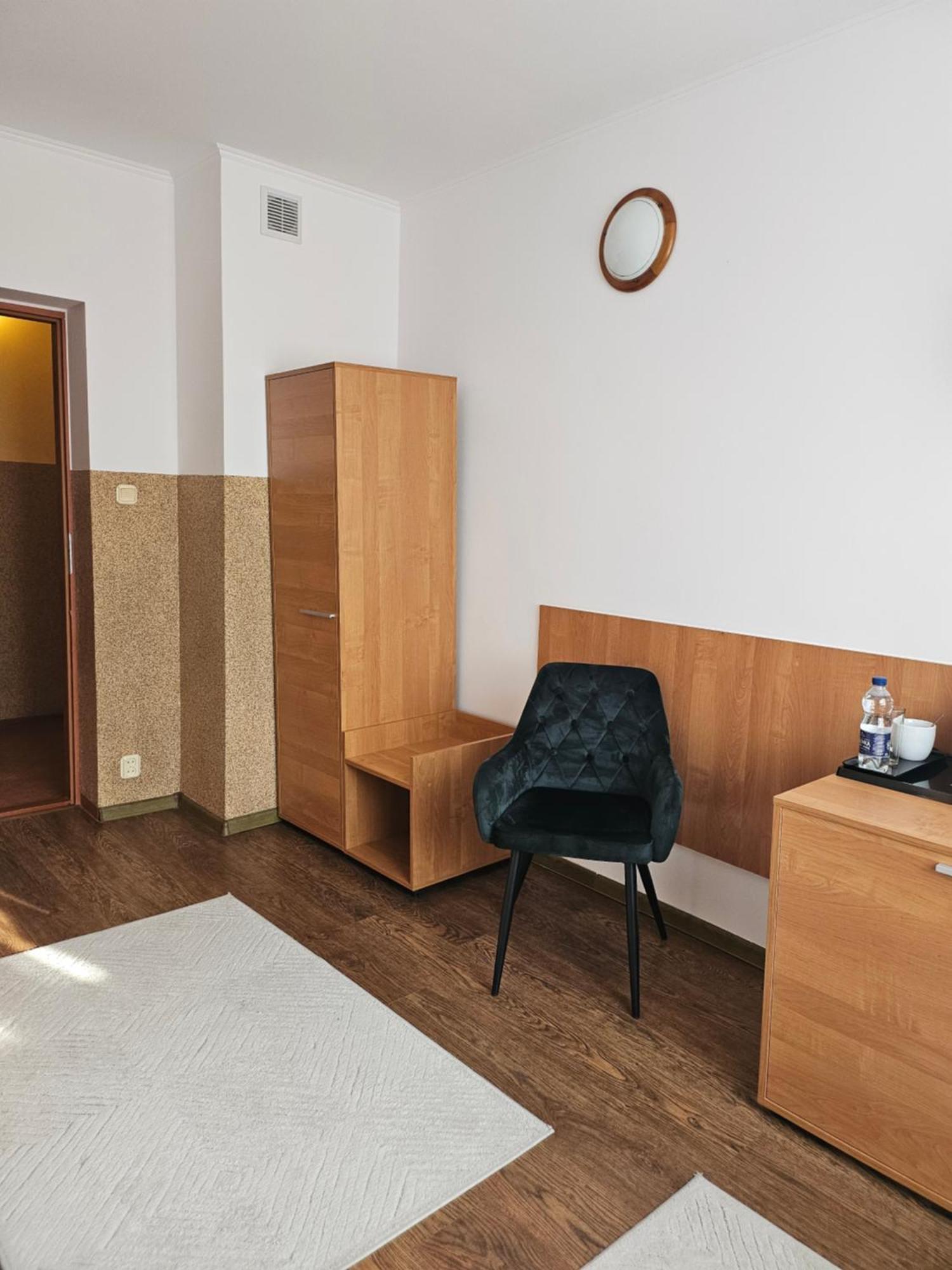 Hel Hotel Włocławek Buitenkant foto