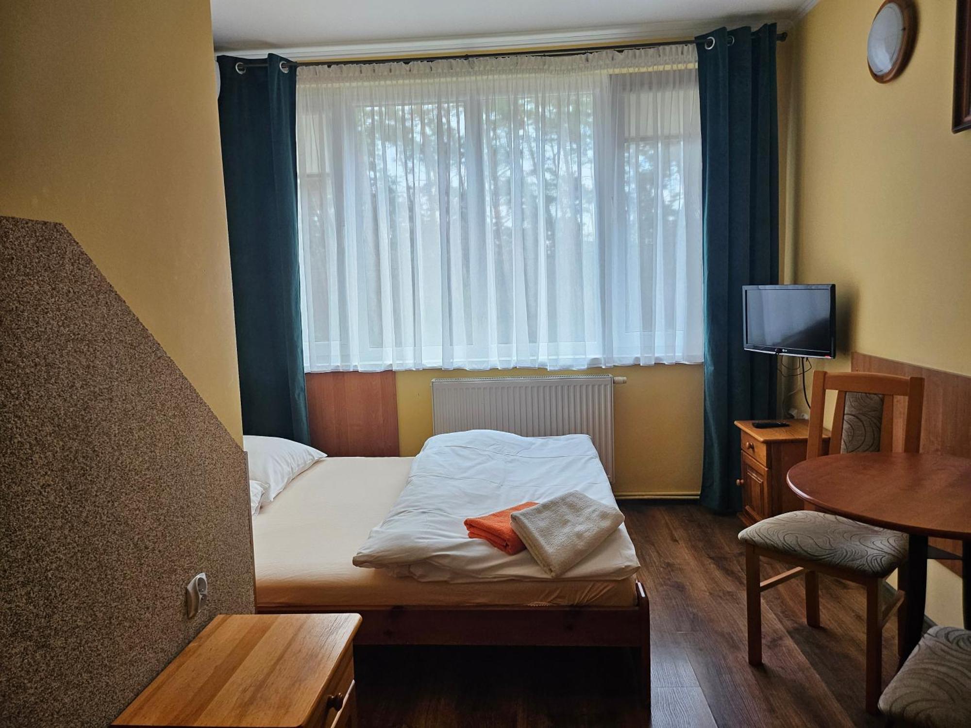 Hel Hotel Włocławek Buitenkant foto